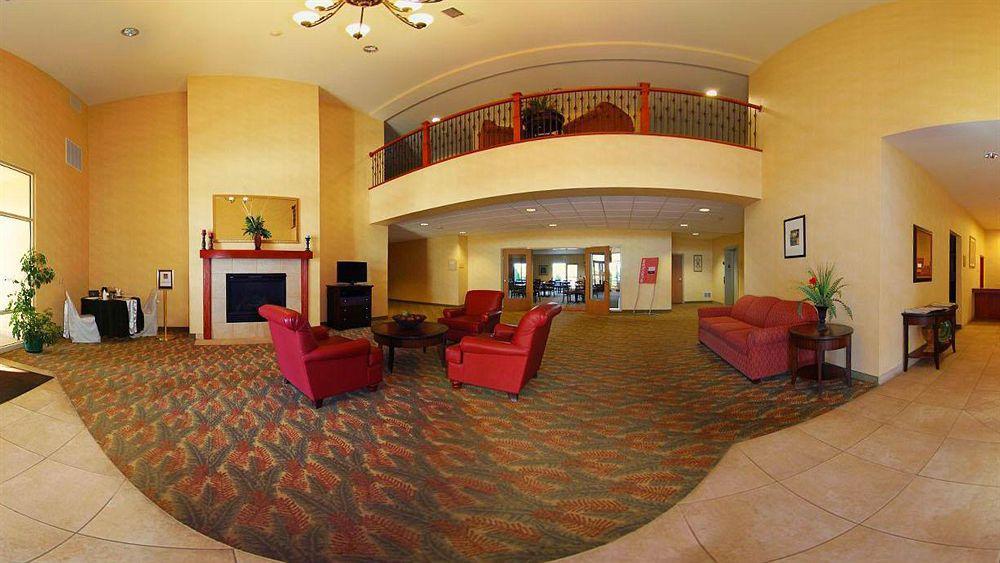 Comfort Conference Center Hotel